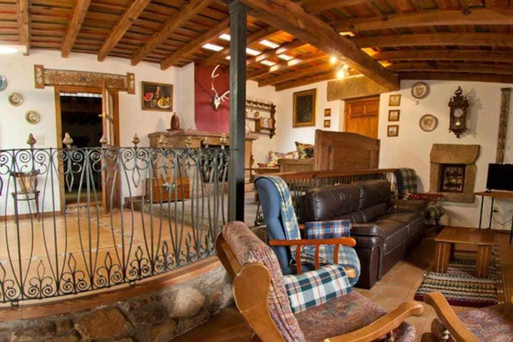 Casa Rural Lucia Es Una Casa Rural Amplia Con Pat Cabezas Bajas 外观 照片