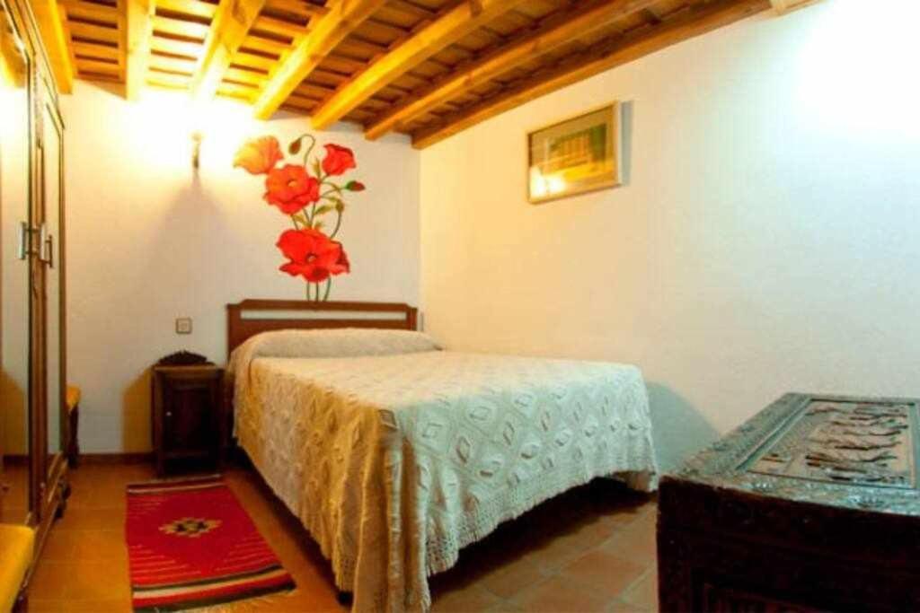 Casa Rural Lucia Es Una Casa Rural Amplia Con Pat Cabezas Bajas 外观 照片